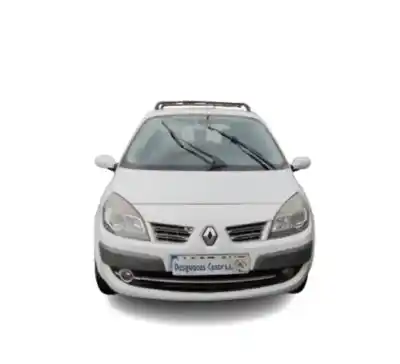 Утилизация автомобиля RENAULT GRAND SCÉNIC II (JM0/1_)  года 2008 питание K4M 761,K4M 782