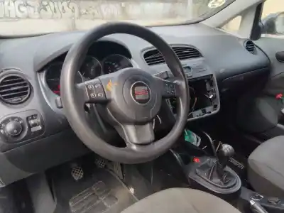 Véhicule à la ferraille seat altea (5p1) 2.0 tdi de l'année 2006 alimenté bmm