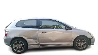 Vehicul casat honda civic vii hatchback (eu, ep, ev) 1.6 i (ep2, eu8, eu6) al anului 2004 alimentat d16v1,d16w7 Vehicul casat honda civic vii hatchback (eu, ep, ev) 1.6 i (ep2, eu8, eu6) al anului 2004 alimentat d16v1,d16w7