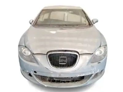 Scrapping Vehicle SEAT LEON (1P1) 2.0 TDI 16V of the year 2005 powered BKD