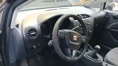 Veículo de Sucata seat leon (1p1) 1.9 tdi do ano 2025 alimentado bxf