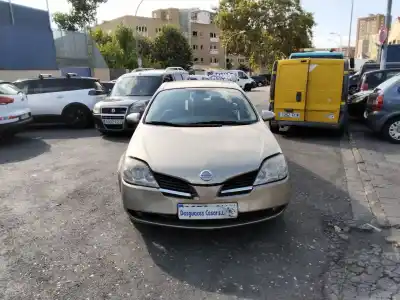 Veicolo di demolizione NISSAN PRIMERA (P12)  dell'anno 2003 alimentato YD22