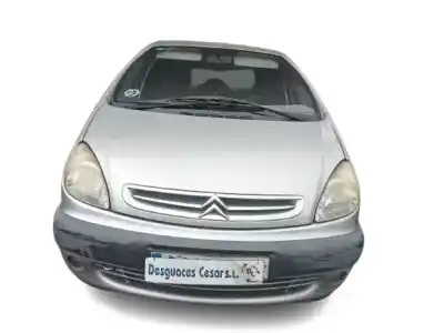 Verschrottungsfahrzeug CITROEN XSARA PICASSO (N68)  des Jahres 2001 angetrieben 6FZ (EW7J4)