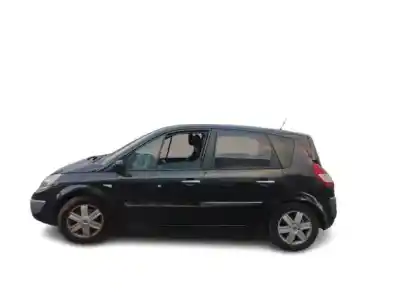Scrapping Vehicle renault scénic ii (jm0/1_) 1.9 dci (jm14) of the year 2006 powered f9q e8
