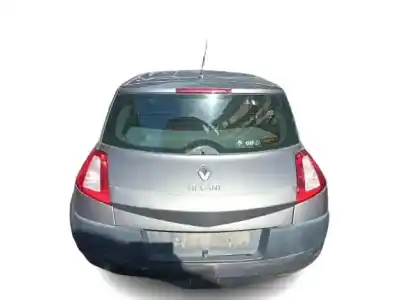 Scrapping Vehicle renault megane ii (bm0/1_, cm0/1_) 1.6 16v (bm0c, cm0c) of the year 2004 powered k4m t7
