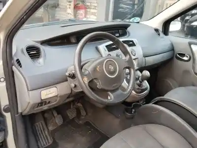 Здавання транспортного засобу renault grand scénic ii (jm0/1_) 1.6 року 2007 потужний k4m 812