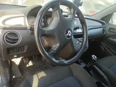 Veículo de Sucata mitsubishi outlander i (cu_w) 2.0 (cu2w) do ano 2004 alimentado 4g63 (dohc 16v)