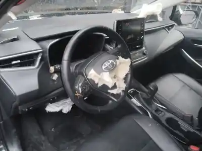 Здавання транспортного засобу toyota corolla sedán (_e21_) 1.8 vvti hybrid (mzea12, zre211, zwe211) року 2022 потужний 2zr-fxe