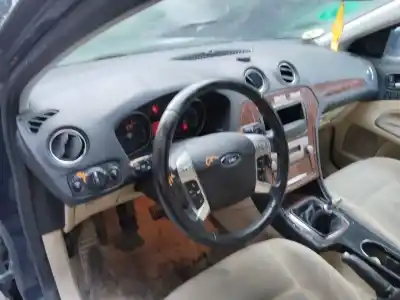 Veículo de Sucata ford mondeo iv sedán (ba7) 2.0 tdci do ano 2008 alimentado qxba,qxbb,ufba,ufbb