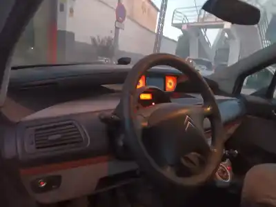 Veículo de Sucata CITROEN C8 (EA_, EB_) 2.2 HDI do ano 2006 alimentado 4HW (DW12TED4)