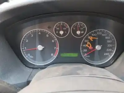 Veicolo di demolizione ford focus ii (da_, hcp, dp) 1.6 dell'anno 2005 alimentato hwda