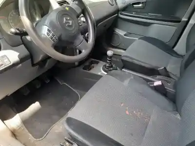 Veículo de Sucata suzuki sx4 rw (ey) glx do ano 2006 alimentado d19aa