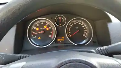 Veículo de Sucata opel astra h (a04) 1.6 (l48) do ano 2004 alimentado z16xep