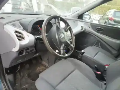 Scrapping Vehicle nissan almera tino (v10) 1.8 of the year 2003 powered qg18