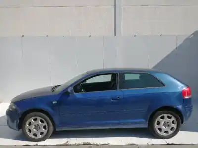 Veículo de Sucata AUDI A3 (8P1) 1.6 do ano 2001 alimentado BGU