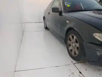 Veículo de Sucata bmw serie 3 coupe (e46) 320 ci do ano 2001 alimentado 226s1