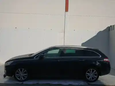 Veículo de Sucata peugeot 508 sw active do ano 2001 alimentado rhh
