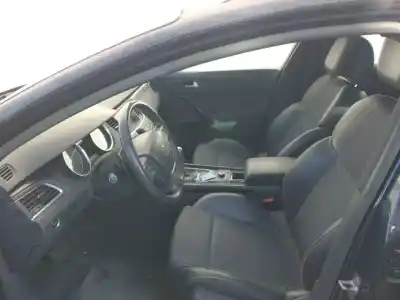 Veículo de Sucata peugeot 508 sw active do ano 2001 alimentado rhh