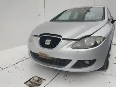 Scrapping Vehicle SEAT LEON (1P1) Comfort Limited of the year 2001 powered BXE