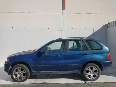 Veículo de Sucata BMW X5 (E53) 3.0d do ano 2001 alimentado 306D1