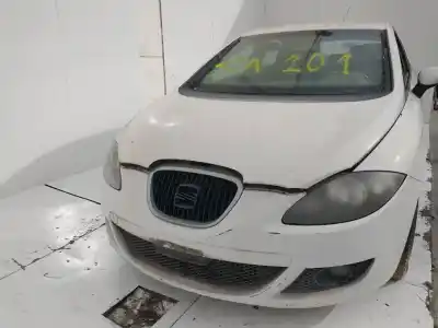 Sloopvoertuig seat leon (1p1) reference van het jaar 2001 aangedreven bls