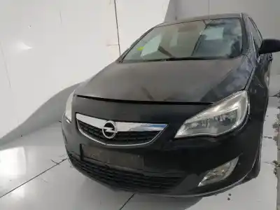 Scrapping Vehicle opel astra j (p10) 1.7 cdti (68) of the year 2001 powered a17dtr