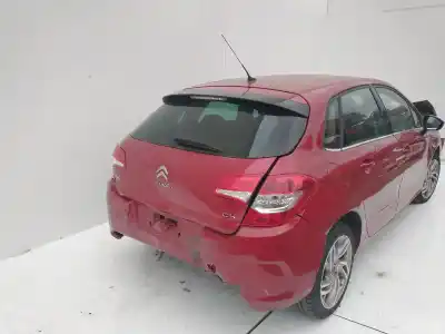 Vehicul casat citroen c4 lim. exclusive al anului 2001 alimentat 9hd 9h05