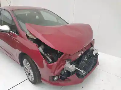 Vehicul casat citroen c4 lim. exclusive al anului 2001 alimentat 9hd 9h05