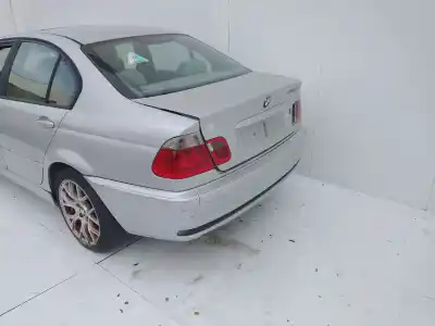 Sloopvoertuig bmw serie 3 berlina (e46) 320d van het jaar 2001 aangedreven 204d1