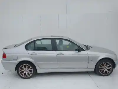 Sloopvoertuig bmw serie 3 berlina (e46) 320d van het jaar 2001 aangedreven 204d1