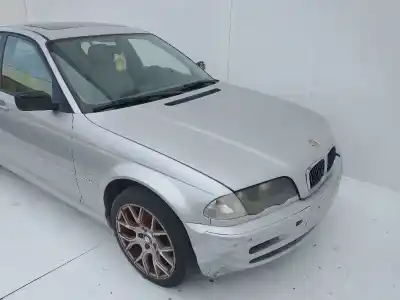 Sloopvoertuig bmw serie 3 berlina (e46) 320d van het jaar 2001 aangedreven 204d1