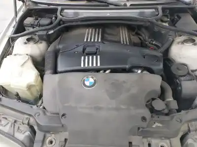 Sloopvoertuig bmw serie 3 berlina (e46) 320d van het jaar 2001 aangedreven 204d1