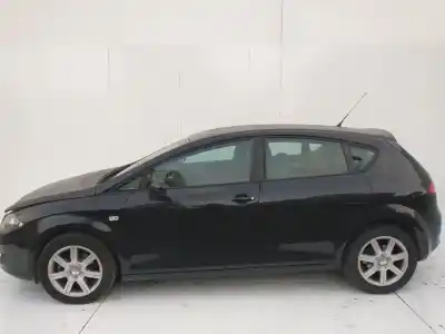 Sloopvoertuig SEAT LEON (1P1) Reference van het jaar 2001 aangedreven BKC