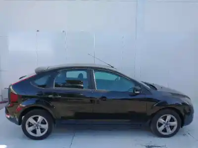 Veículo de Sucata ford focus berlina (cap) ghia do ano 2001 alimentado g6db