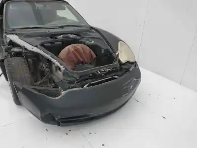 Scrapping Vehicle porsche 911 (typ 996) carrera 4 cabrio of the year 2001 powered m9603