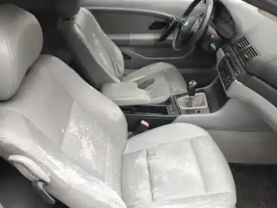 Scrapping Vehicle bmw serie 3 compact (e46) 320td of the year 2001 powered 204d4