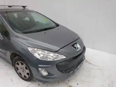Scrapping Vehicle peugeot 308 envy of the year 2001 powered 9hp