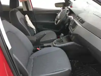 Véhicule à la ferraille seat arona style de l'année 2001 alimenté dkr