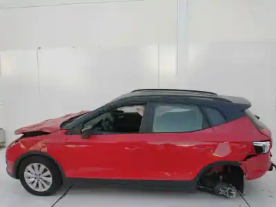 Véhicule à la ferraille seat arona style de l'année 2001 alimenté dkr