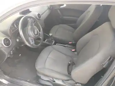 Veículo de Sucata audi a1 (8x) ambition do ano 2001 alimentado cbz