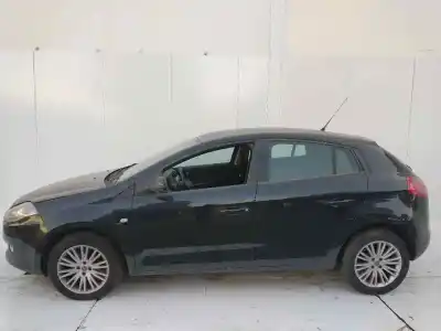 Veículo de Sucata fiat bravo (198) 1.6 16v active multijet (77kw) do ano 2001 alimentado 198a3000