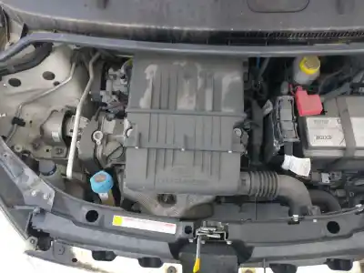 Veículo de Sucata ford ka (ccu) trend + do ano 2001 alimentado 169a4000