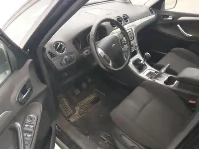 Veicolo di demolizione ford s-max (ca1) trend dell'anno 2001 alimentato qywa