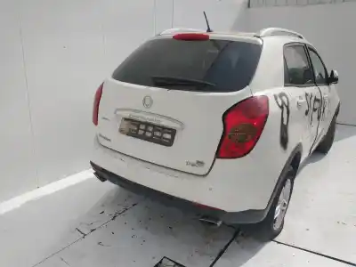 Veículo de Sucata ssangyong korando premium 4x2 do ano 2001 alimentado 