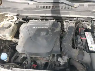 Veículo de Sucata ssangyong korando premium 4x2 do ano 2001 alimentado 