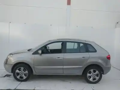 Scrapping Vehicle RENAULT KOLEOS BOSE Edition of the year 2001 powered M9R836