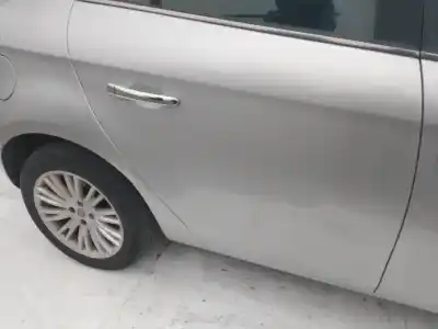 Veículo de Sucata fiat bravo (198) 1.9 16v dynamic multijet do ano 2001 alimentado 192a8000