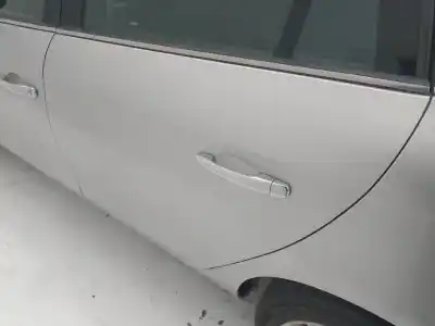 Veículo de Sucata fiat bravo (198) 1.9 16v dynamic multijet do ano 2001 alimentado 192a8000