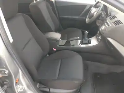 Veículo de Sucata mazda 3 (bl) 2.0 mzr disi (blefw) do ano 2001 alimentado lf