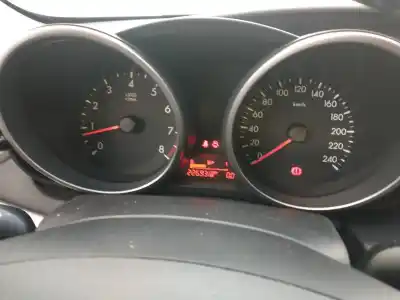 Veículo de Sucata mazda 3 (bl) 2.0 mzr disi (blefw) do ano 2001 alimentado lf